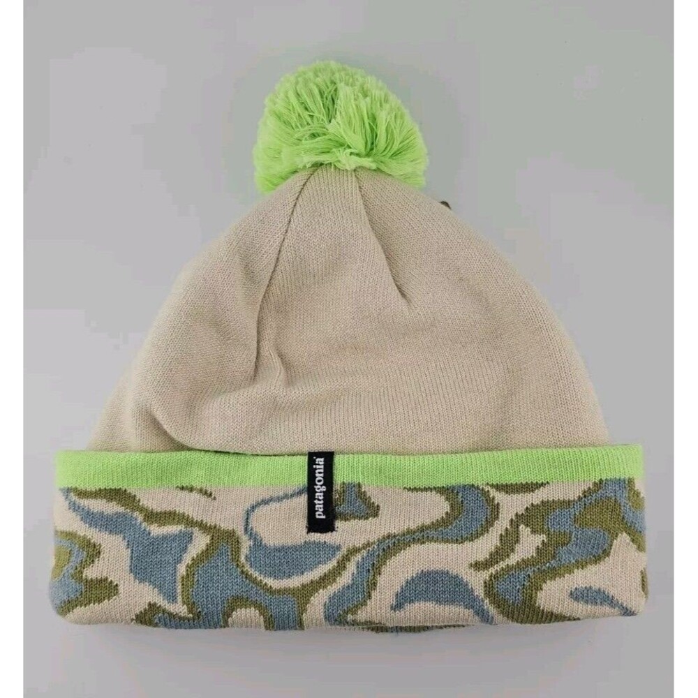 Patagonia Lightweight Powder Town Beanie NWT Swirling Earth: Thermal Blue
